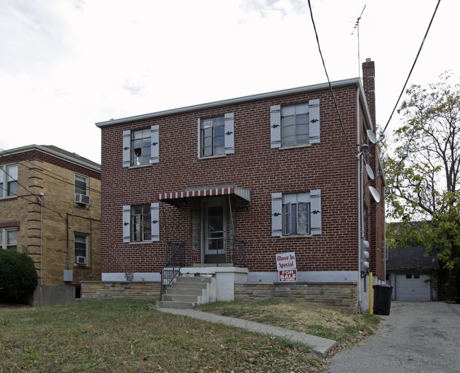 6936 Home St in Silverton, OH - Building Photo - Building Photo