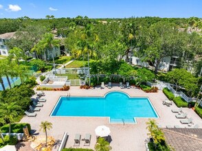 2159 Polo Gardens Dr in Wellington, FL - Building Photo - Building Photo