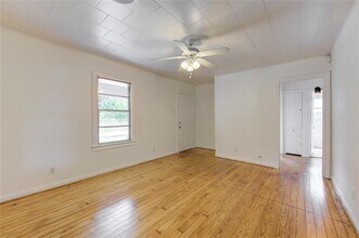 1823 Tabor St in Houston, TX - Building Photo - Building Photo