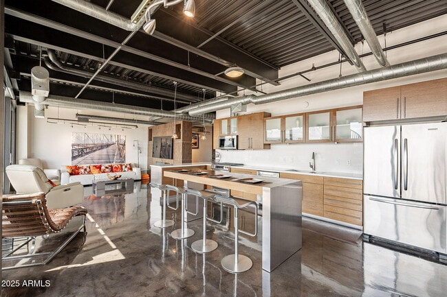property at 4020 N Scottsdale Rd