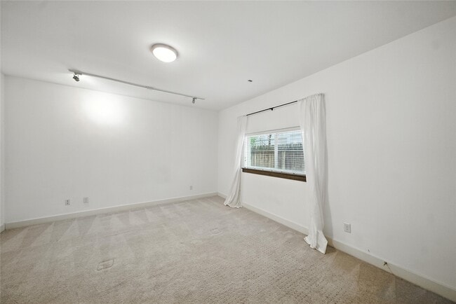 property at 1826 Prospect St