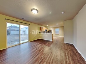 2179 Eagle Crest Way in Eagle Mountain, UT - Building Photo - Building Photo