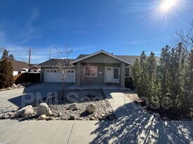 1616 Phillips St in Reno, NV - Building Photo