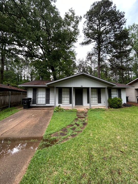 712 Cindy Ln in Haughton, LA - Building Photo