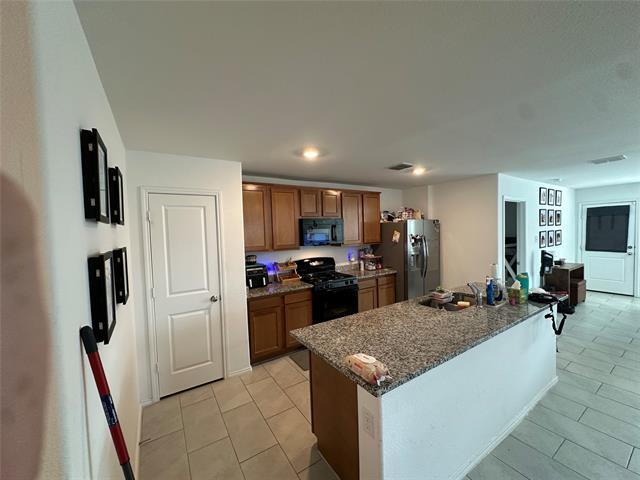 2928 Dora Dr in Fort Worth, TX - Building Photo