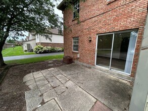 1042 Beryl Trail in Dayton, OH - Building Photo - Building Photo