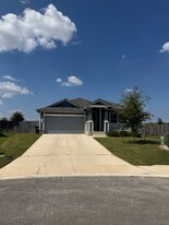 4507 Longhorn Crst in San Antonio, TX - Building Photo