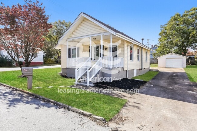 110 S 4th St in Easley, SC - Building Photo - Building Photo