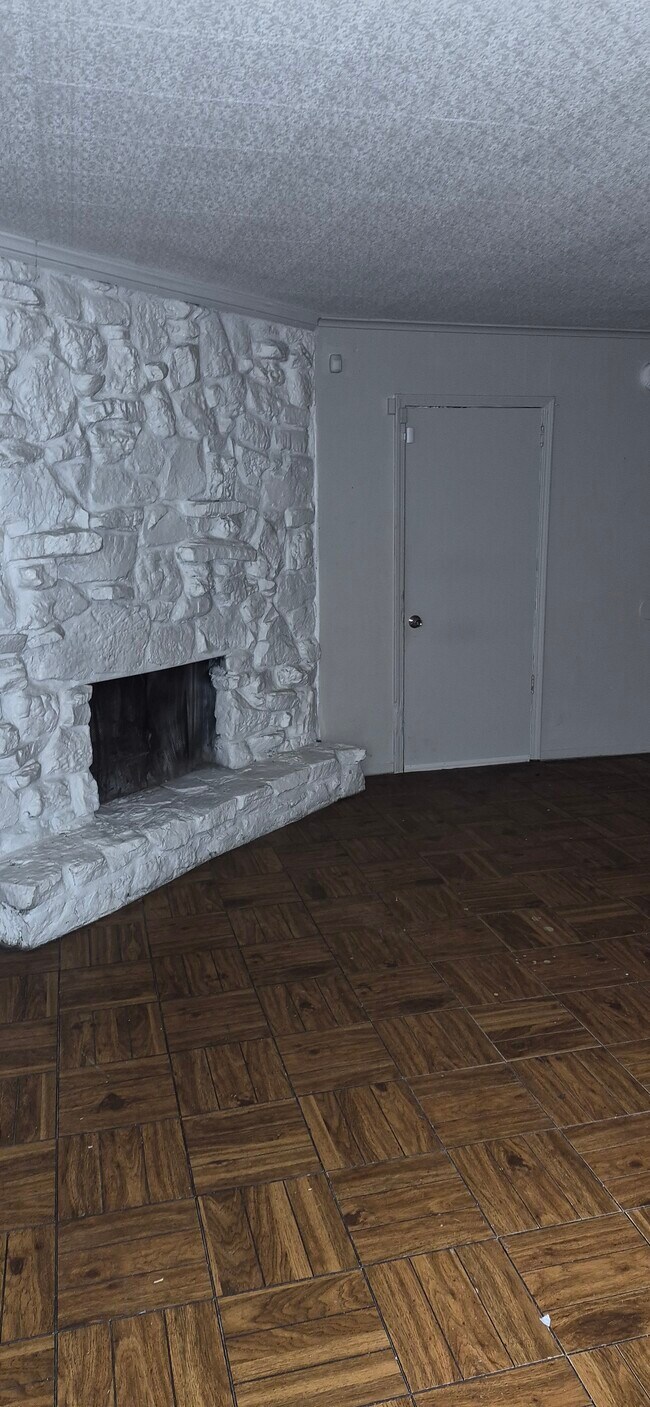 property at 4777 Winchester Rd