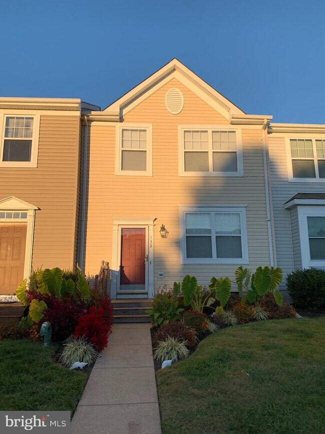 132 Creekside Commons Ct Rentals in Stevensville, MD