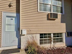 5 Forge Gate Dr in Cold Spring, NY - Building Photo