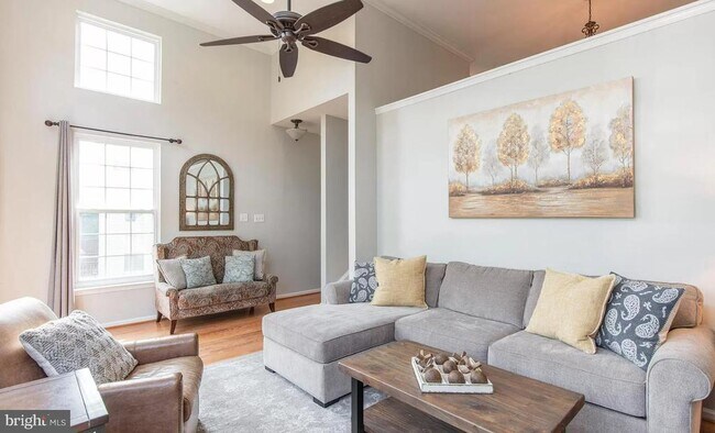 423 Fort Hill Cir in Fort Washington, PA - Building Photo - Building Photo