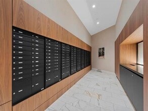 6811 Pearson Way in Richmond, BC - Building Photo - Building Photo