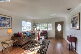 4720 Selkirk St in Fremont, CA - Building Photo - Building Photo