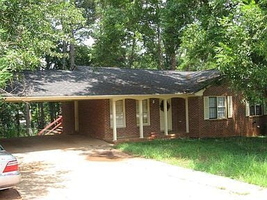 property at 1067 College Station Road