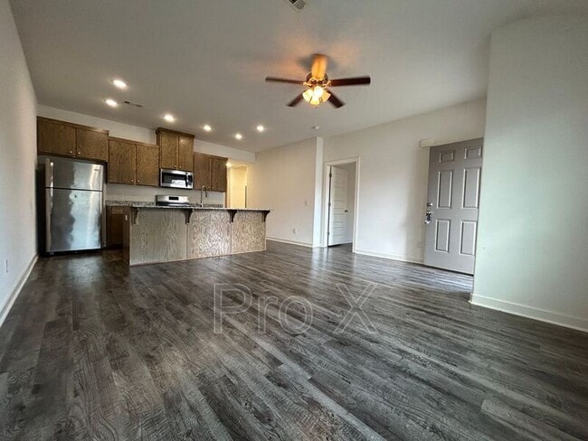 325 Brook Ct in Decatur, AR - Building Photo - Building Photo