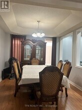 12 Whitepoppy Dr in Brampton, ON - Building Photo - Building Photo