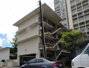 552 Lauiki St in Honolulu, HI - Foto de edificio - Building Photo