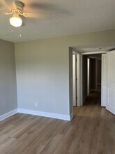 16251 Dublin Cir, Unit Sanibel Way in Ft. Myers, FL - Foto de edificio - Building Photo