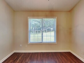 1795 Charleston Oak Cir in Lawrenceville, GA - Building Photo - Building Photo
