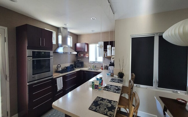 property at 5256 W 123rd Pl
