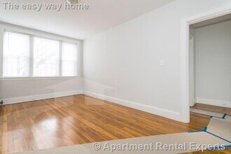 136 Highland Ave in Somerville, MA - Building Photo - Building Photo