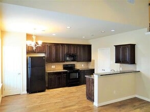 3651 Swiss Ln in Irving, TX - Building Photo - Building Photo
