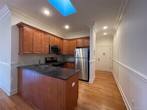 17 Green St in Huntington, NY - Building Photo - Building Photo