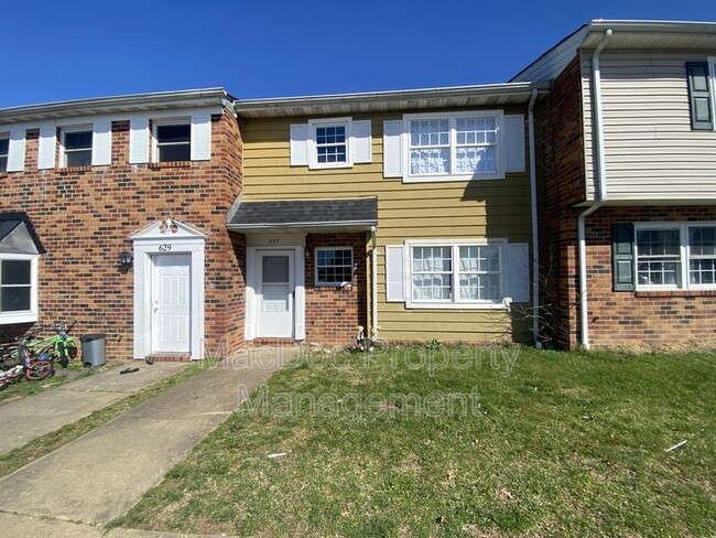 property at 627 Anvil Rd