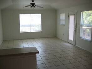 106 Franklin Blvd in Austin, TX - Building Photo - Building Photo