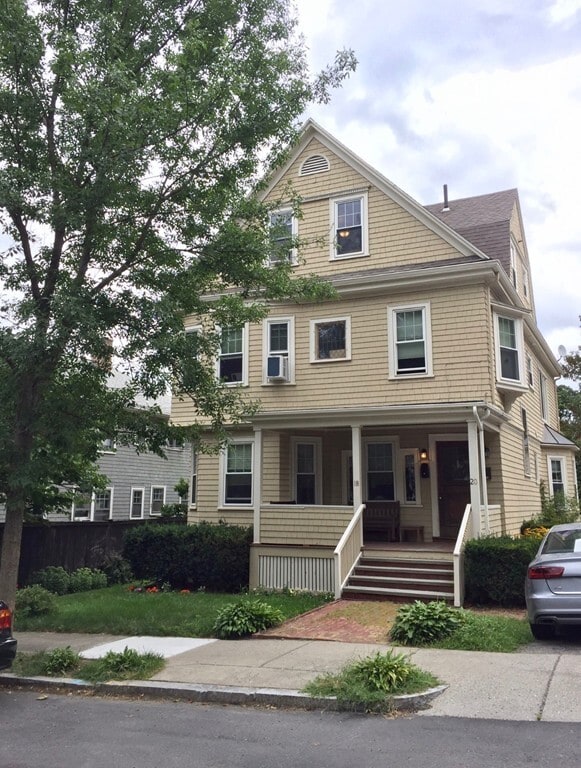 property at 18 Oakland St