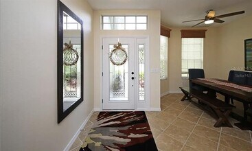 5324 Cottonwood Tree Cir in Valrico, FL - Building Photo - Building Photo