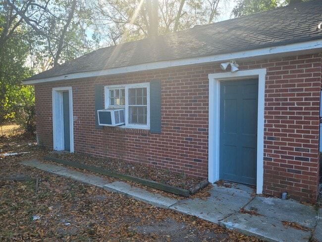 property at 2400 Bell St