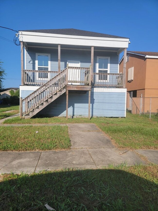 property at 6060 Wickfield Dr