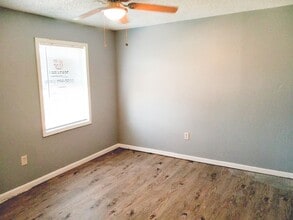 3207 Duke St in Lubbock, TX - Building Photo - Building Photo