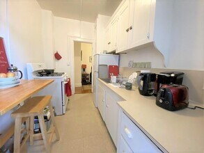 77 Martin St, Unit 36 in Cambridge, MA - Foto de edificio - Building Photo