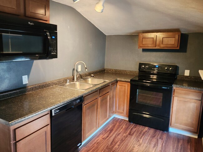 1622 Ferry St in La crosse, WI - Foto de edificio - Building Photo