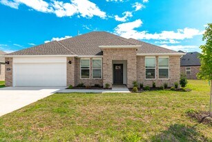 587 W Gosling Isle in Farmington, AR - Building Photo