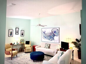 10744 SW Elsinore Dr in Port St. Lucie, FL - Building Photo - Building Photo