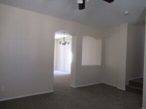 3861 S Dew Drop Ln in Gilbert, AZ - Building Photo - Building Photo