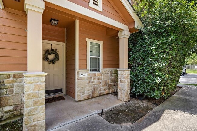 property at 1481 E Old Settlers Blvd