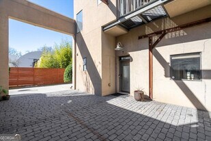 307 Cherokee Ave SE in Atlanta, GA - Building Photo