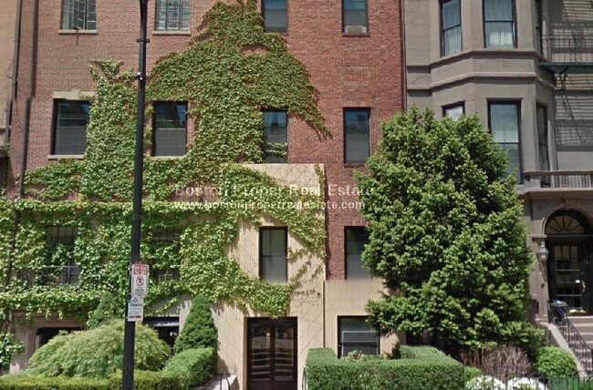140 Beacon St, Unit 3 in Boston, MA - Foto de edificio - Building Photo