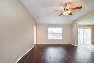 3309 Teasbend Ct in Denton, TX - Building Photo - Building Photo