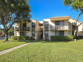 Jacaranda Village in Plantation, FL - Building Photo - Building Photo