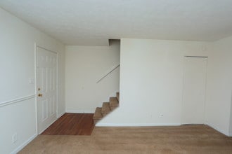 Highland Willows in Riverdale, GA - Building Photo - Interior Photo