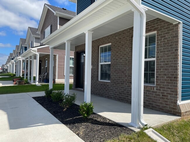 1018 Judah Bear Blvd in Richmond, KY - Building Photo - Building Photo