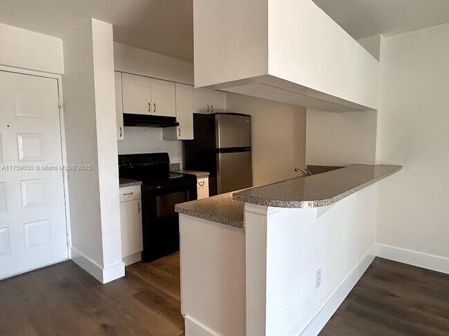 420 S Park Rd in Hollywood, FL - Building Photo - Building Photo