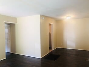 411 S Plymouth Rd NW in Huntsville, AL - Building Photo - Building Photo