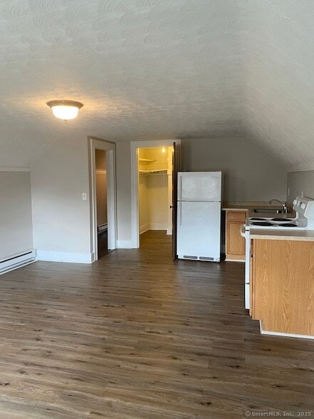 3 Washington Ave, Unit 100-PH1D in Enfield, CT - Building Photo - Building Photo